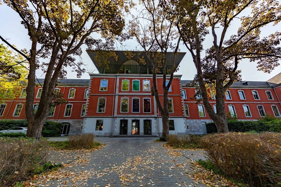 Le Château du Val - Val Saint Lambert - Exterior - Front view