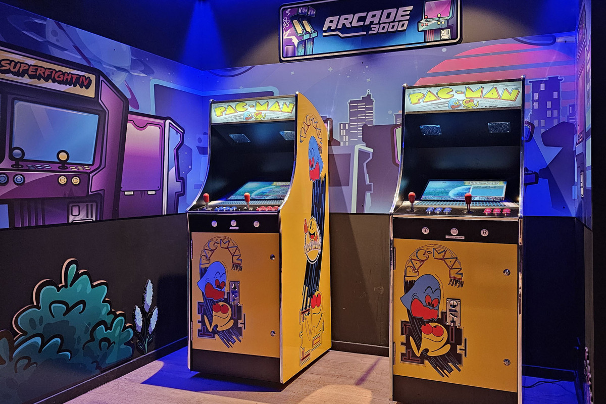 BattleKart Liège-Verlaine - Intérieur - Espace lounge - Jeu d'arcade