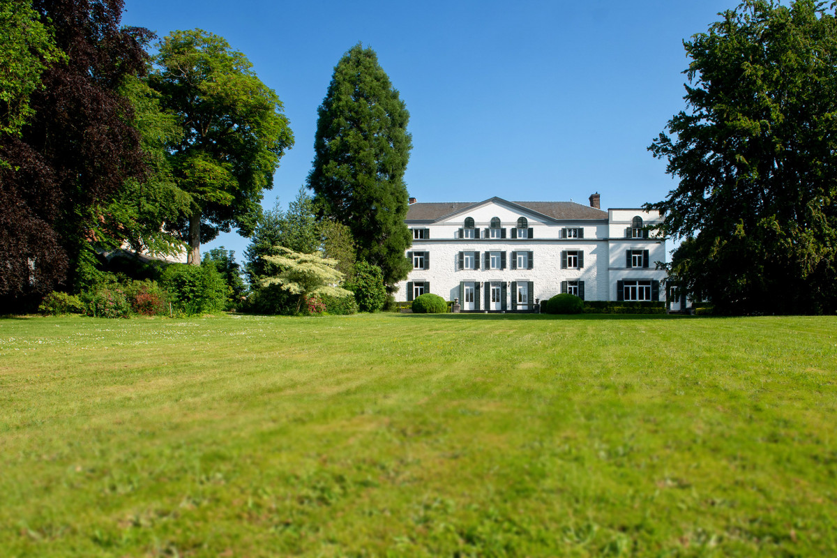 Château de Florzé - Sprimont - Vue extérieure du parc