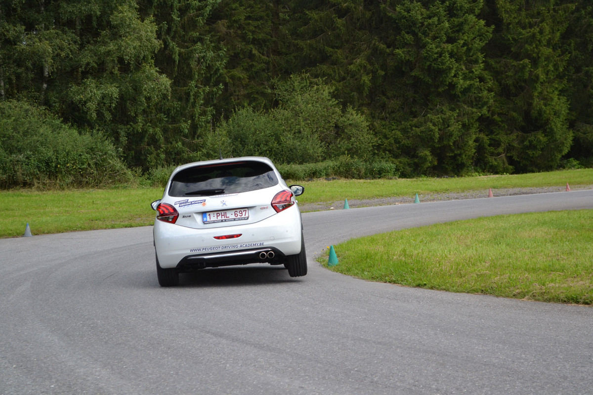 PEUGEOT_Driving_Academy_(8) - ©PEUGEOT Driving Academy