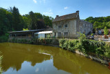 Elfique S.A. - Terrasse extérieure le long de l'eau