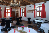 Avouerie d'Anthisnes - Anthisnes - La grande salle - Mange-debout et tables