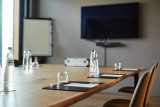 Terres du Val - Wanze - Salle de réunion équipée d'un écran et flipchart