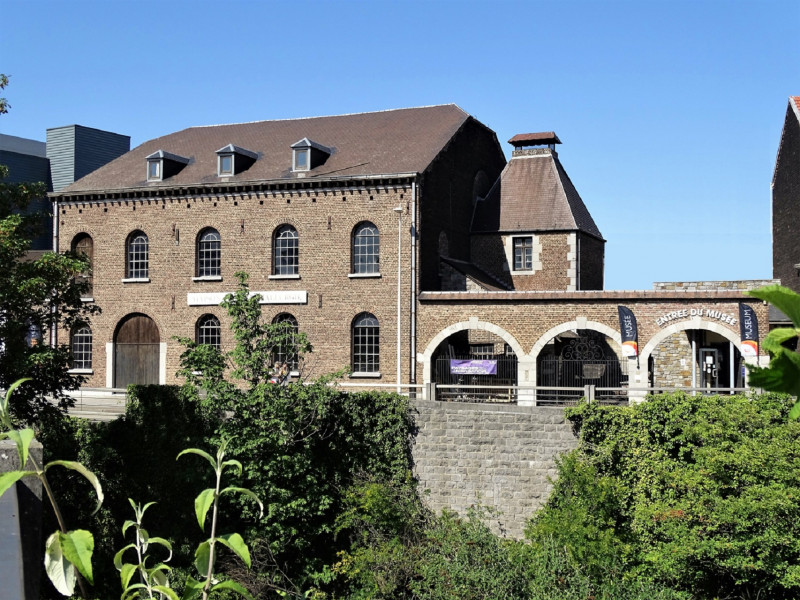 Maison de la Métallurgie et de l’Industrie de Liège - Façade extérieure